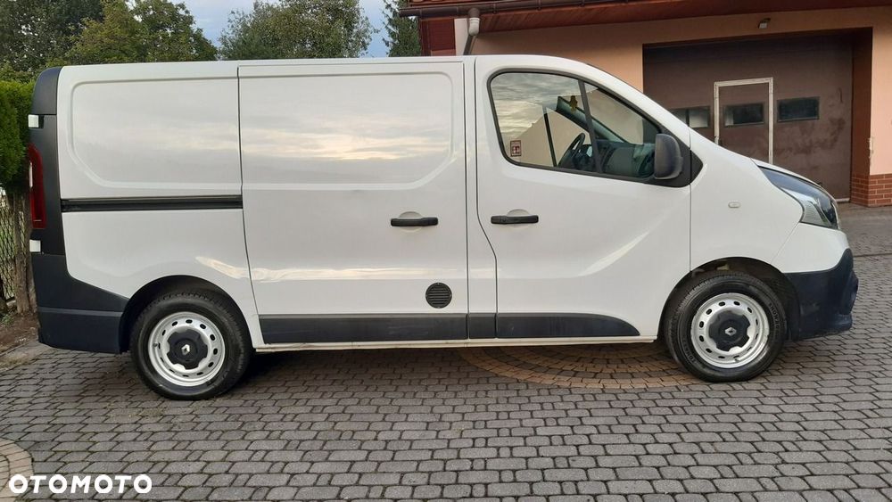 Renault Trafic - 13