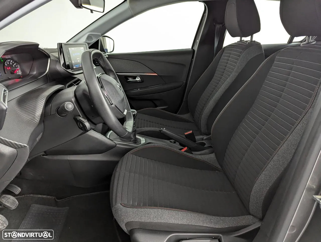 Peugeot 208 1.2 PureTech Active Pack - 17