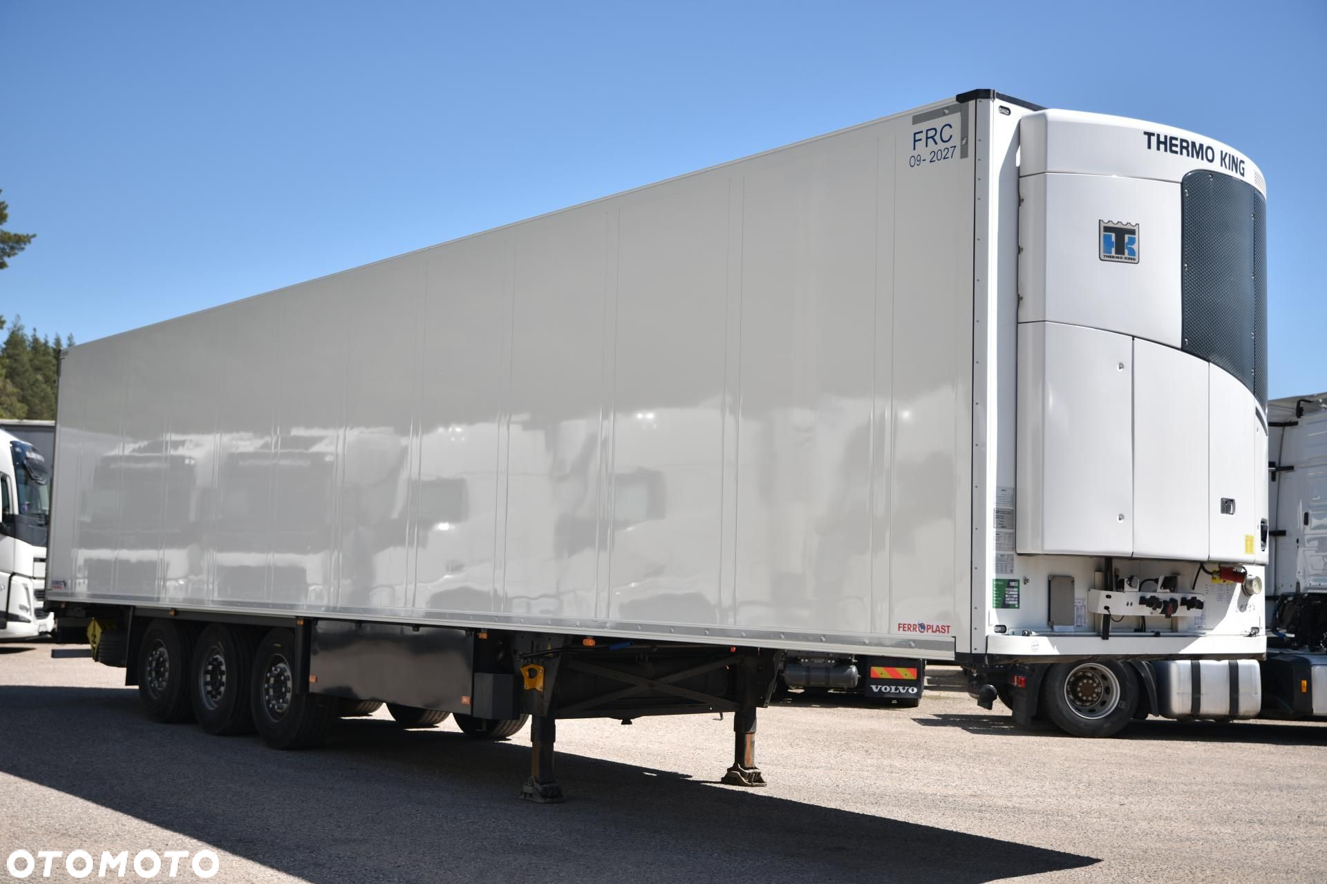 Schmitz Cargobull SKO Double Deck FP 60 ThermoKing SLXi 300 Lifting Axle - 3