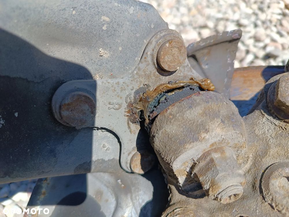 MCPHERSON PRAWY PRZÓD ZWROTNICA VW Scirocco 1T0413031HP - 4