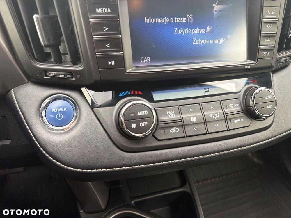 Toyota RAV4 - 26