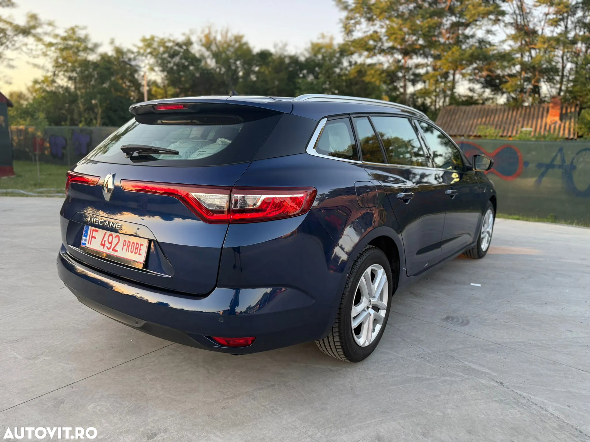 Renault Megane ENERGY dCi 110 BUSINESS - 16