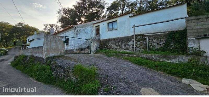 Casa  em Monchique. (PARTICULAR) - Grande imagem: 2/7