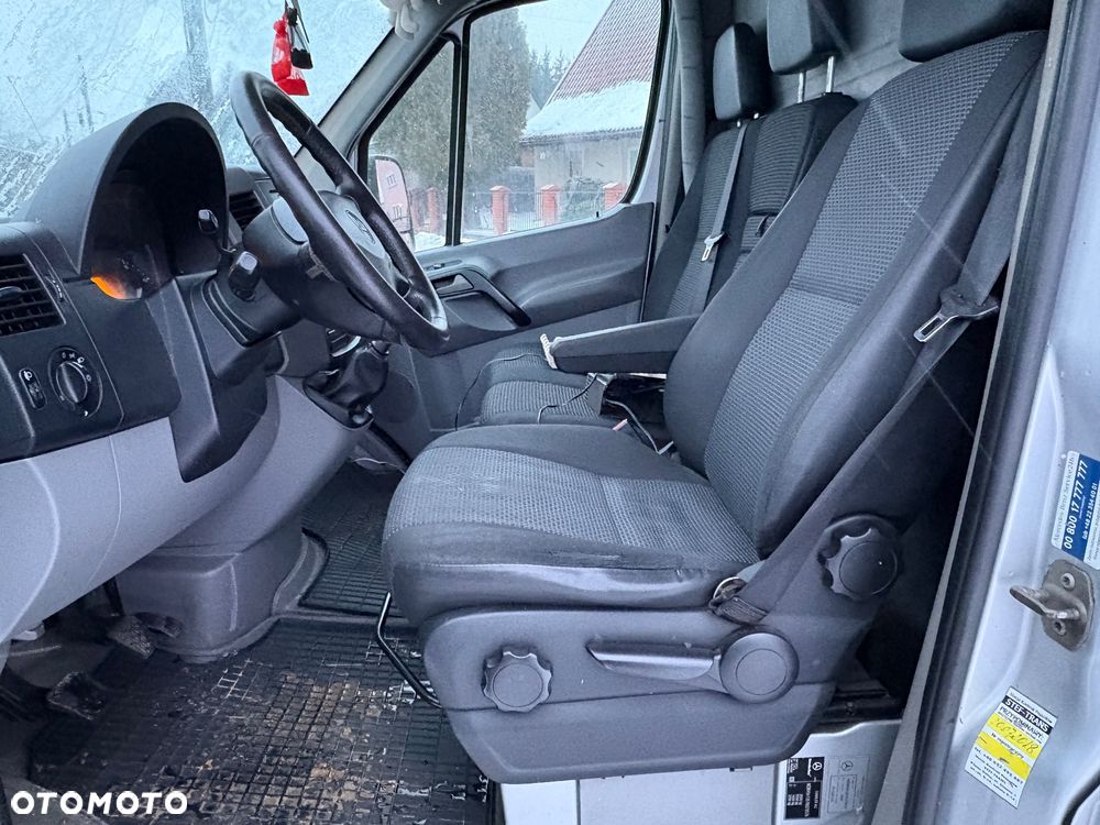 Mercedes-Benz Sprinter - 3