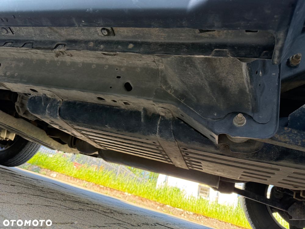 Jeep Grand Cherokee 3.0 CRD Laredo - 28