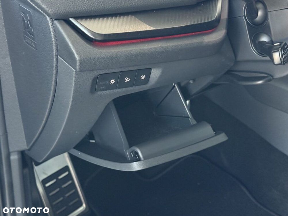 Skoda Octavia 1.5 TSI mHEV Sportline DSG - 25