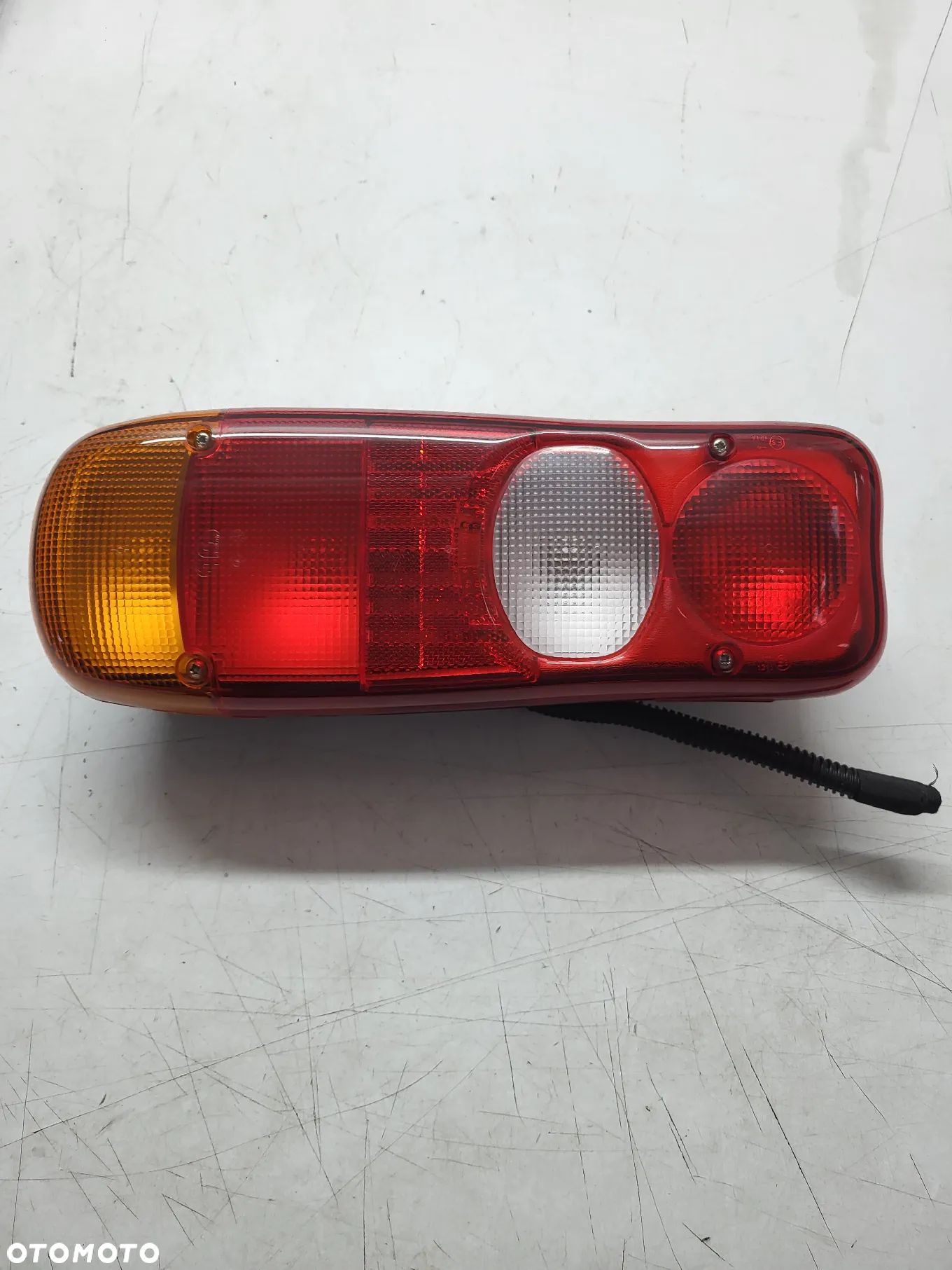 LAMPA LEWA TYLNA VW T5 T6 MASTER MOVANO IVECO DO RAMY SKRZYNI 7F0945095 - 1