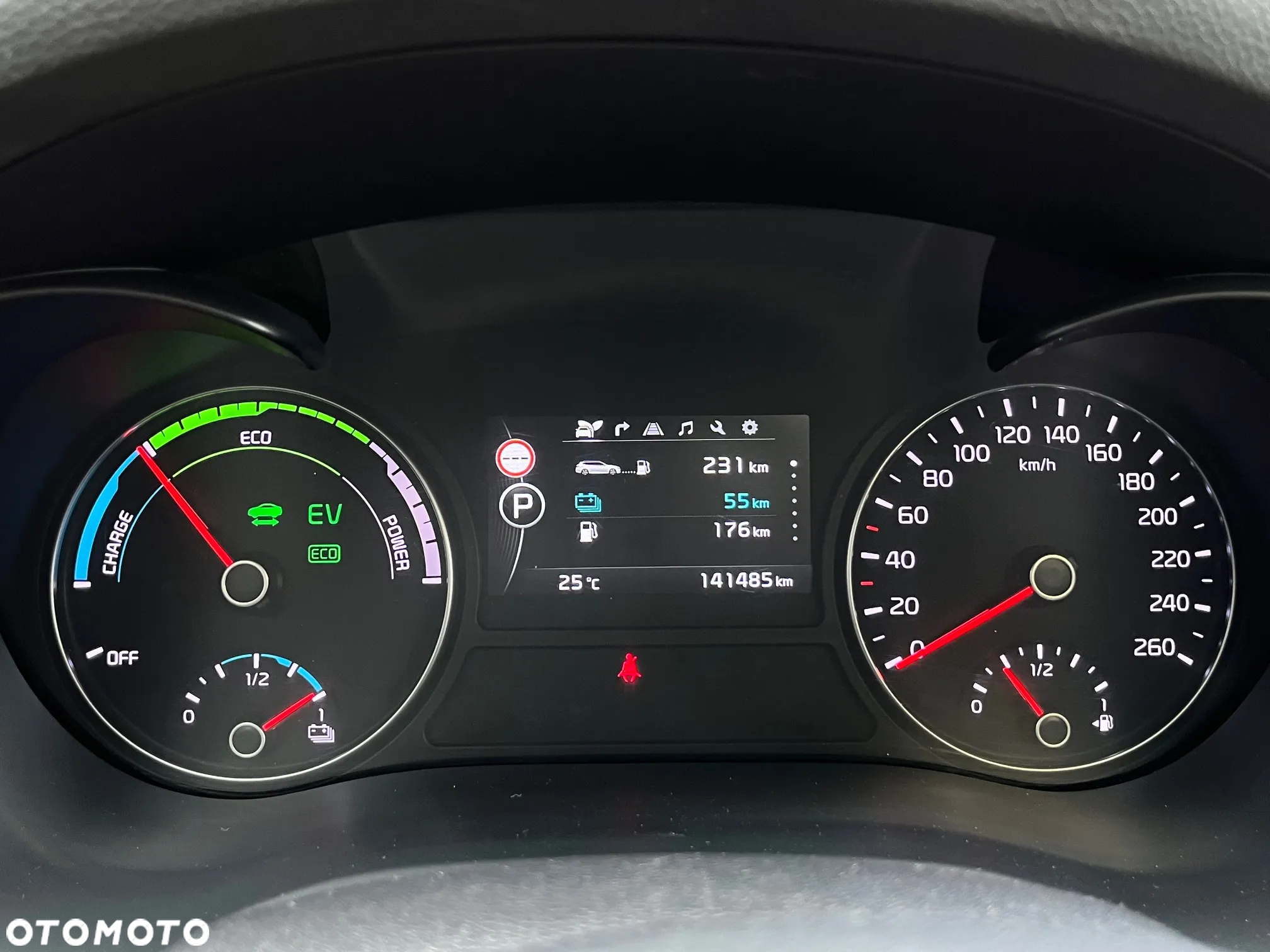 Kia Optima Plug-in Hybrid - 22