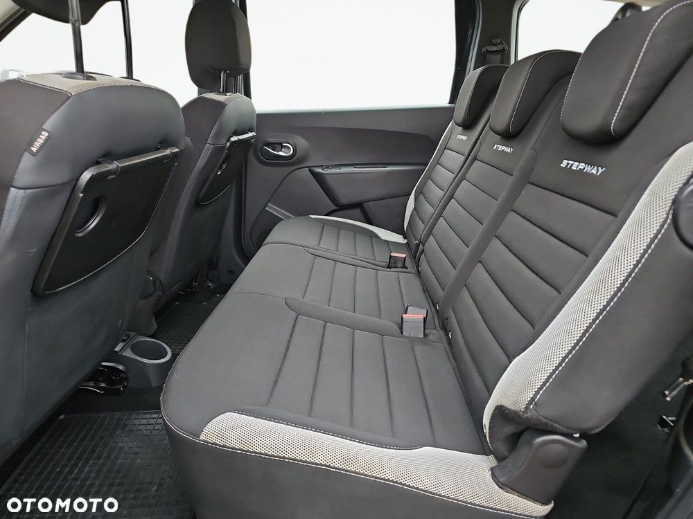 Dacia Lodgy - 23