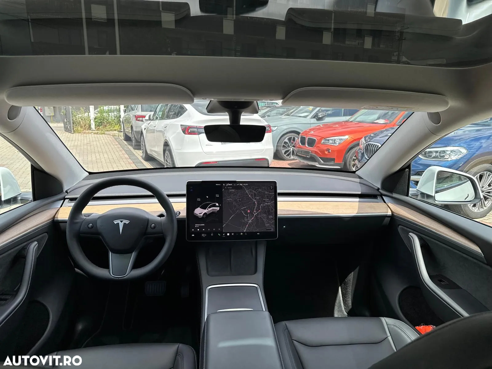 Tesla Model Y Long Range Dual Motor AWD - 5