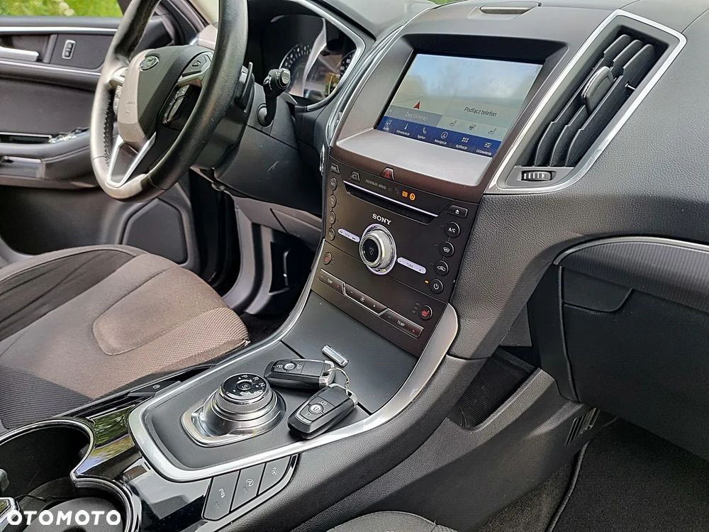 Ford S-Max - 20