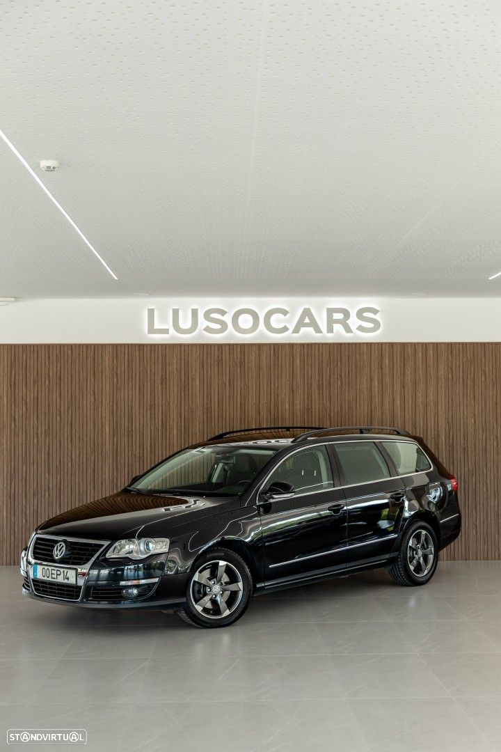 VW Passat Variant 2.0 TDi Highline - 28