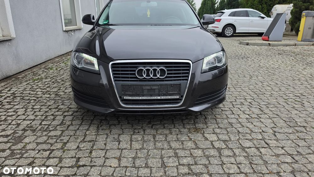 Audi A3 Sportback 1.4 TFSI Attraction - 3