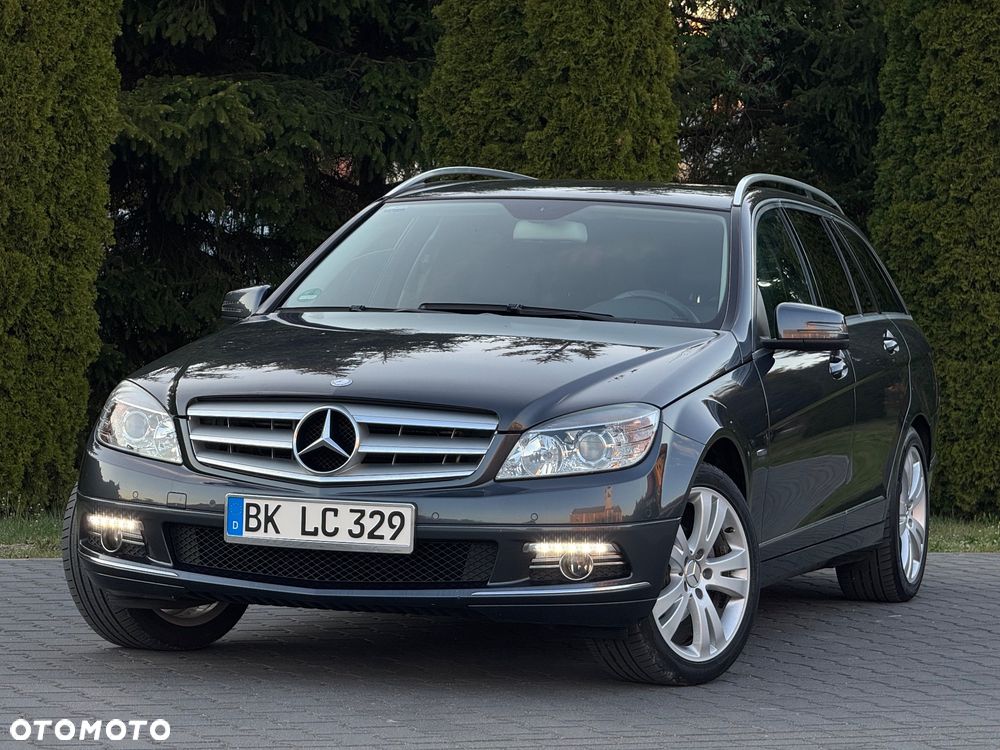 Mercedes-Benz Klasa C 180 BlueEFFICIENCY Avantgarde - 2