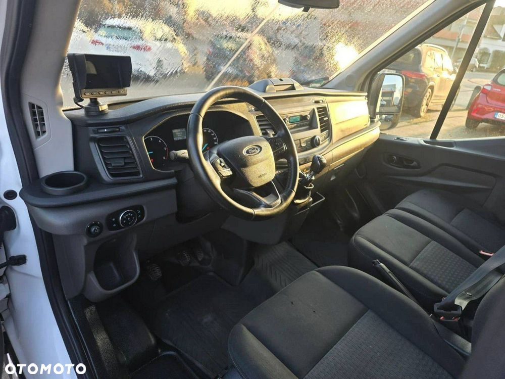 Ford Transit - 14
