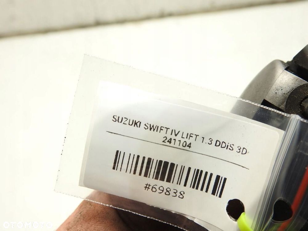 KLAMKA WEWNĘTRZNA DRZWI LEWA SUZUKI SWIFT IV LIFT 3D - 4