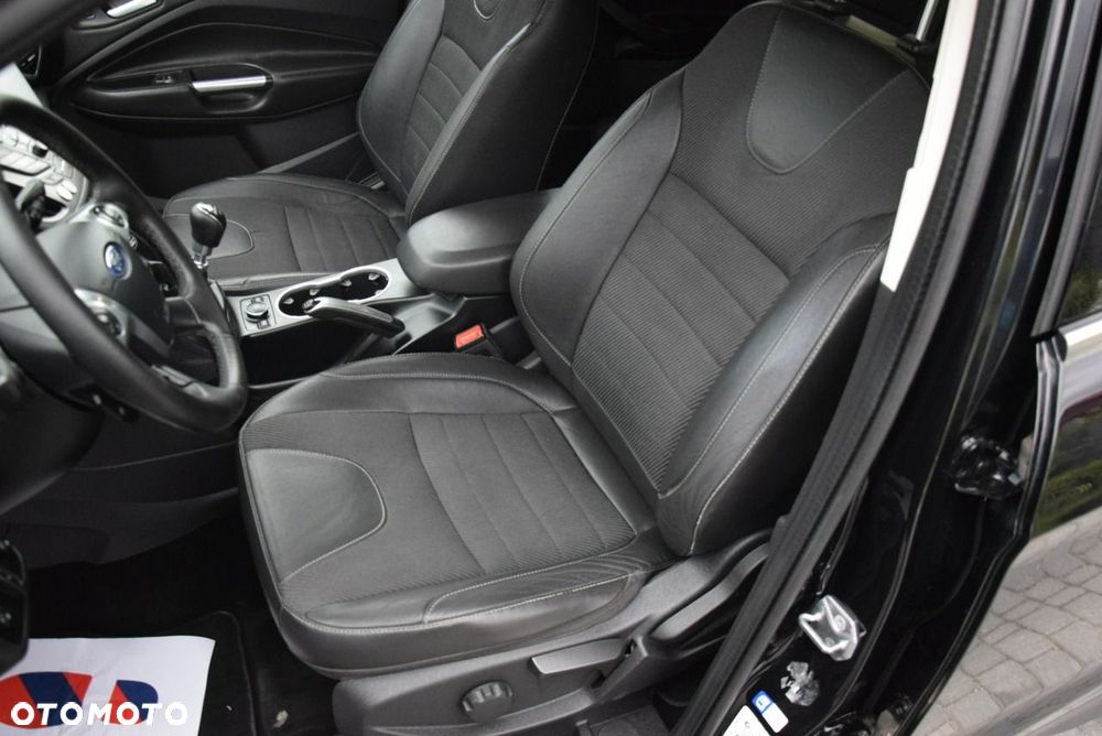 Ford Kuga 2.0 TDCi 4x2 Titanium - 29