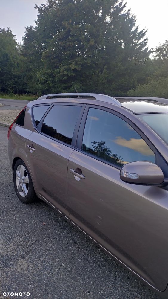 Kia Ceed 1.6 Crdi Optimum + - 24