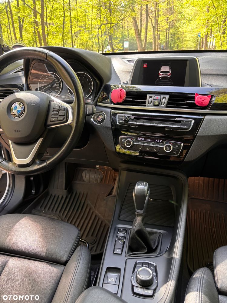BMW X1 xDrive20i - 9