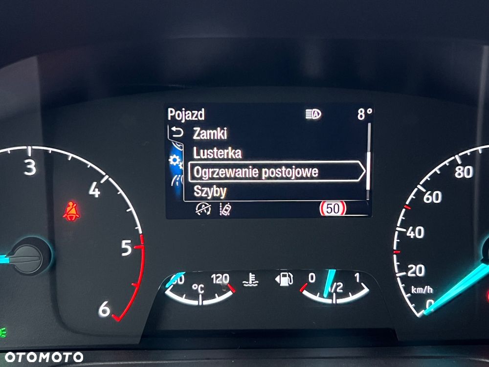 Ford Tourneo Custom 2.0 EcoBlue L2 Titanium - 24