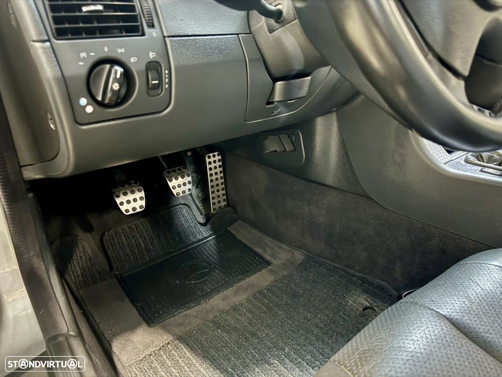 Mercedes-Benz SLK 200 Kompressor - 26