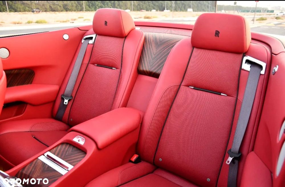 Rolls-Royce Dawn - 5