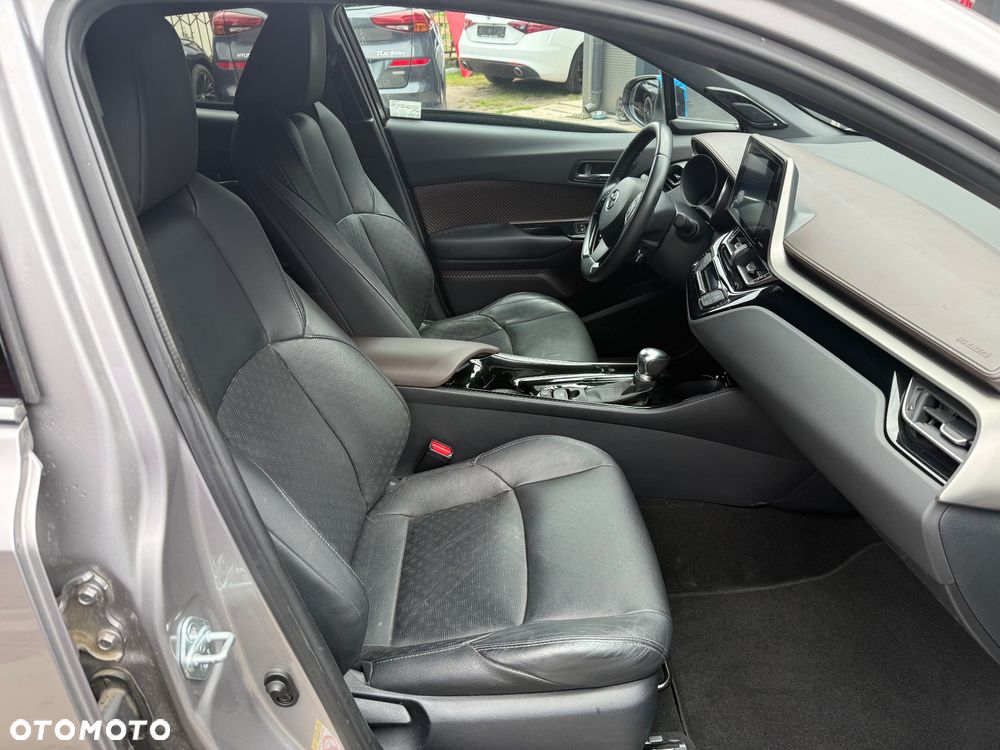 Toyota C-HR 1.8 Hybrid Executive - 28