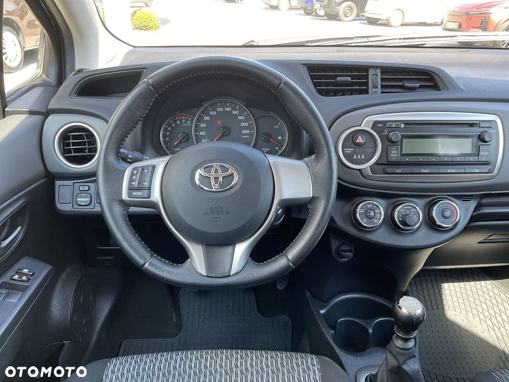 Toyota Yaris 1.33 Active - 12