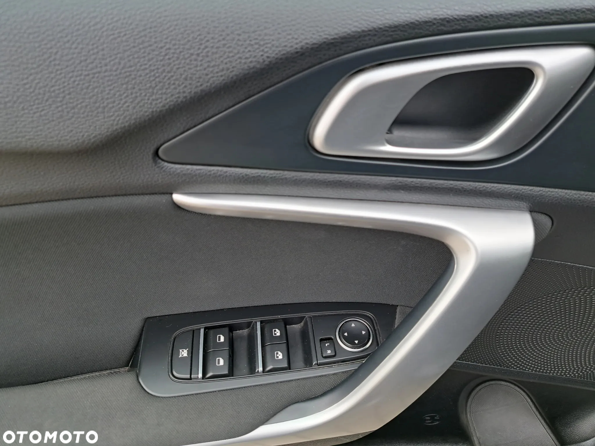 Kia Ceed 1.5 T-GDI M - 13