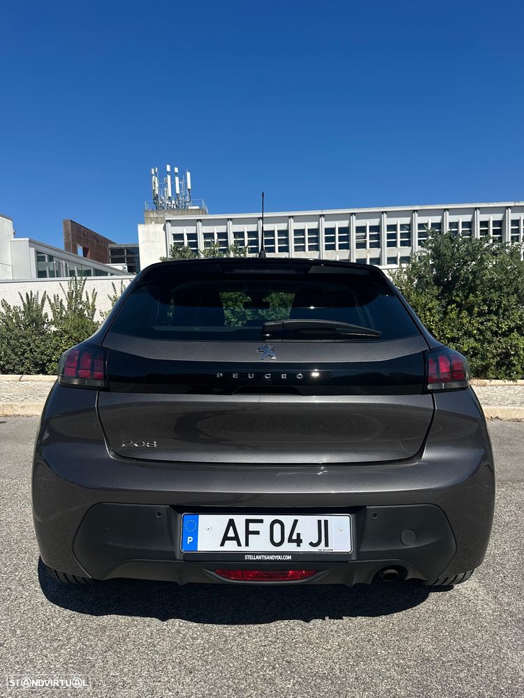 Peugeot 208 2021 photo 5