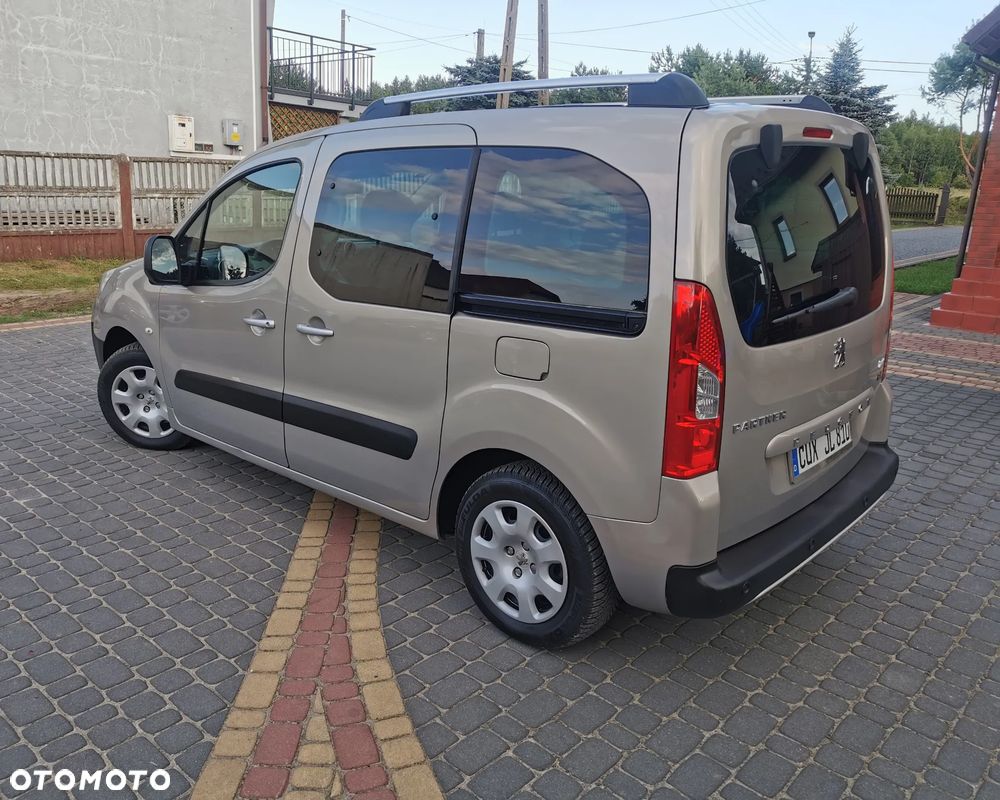 Peugeot Partner 110 Family - 5
