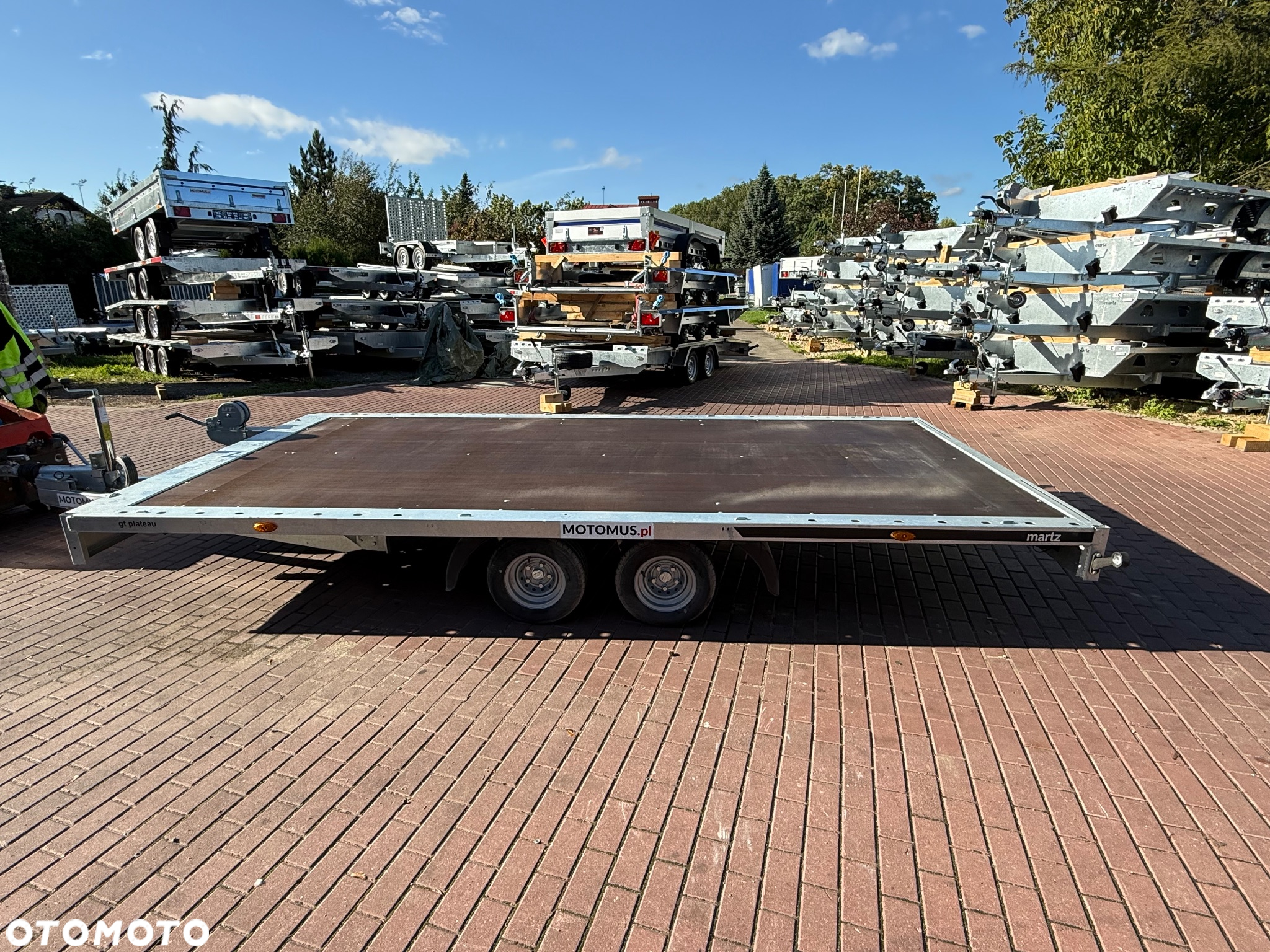 Martz Przyczepa laweta Martz GT 450 platorma 4.5x2 najazdy koła r10c - 3