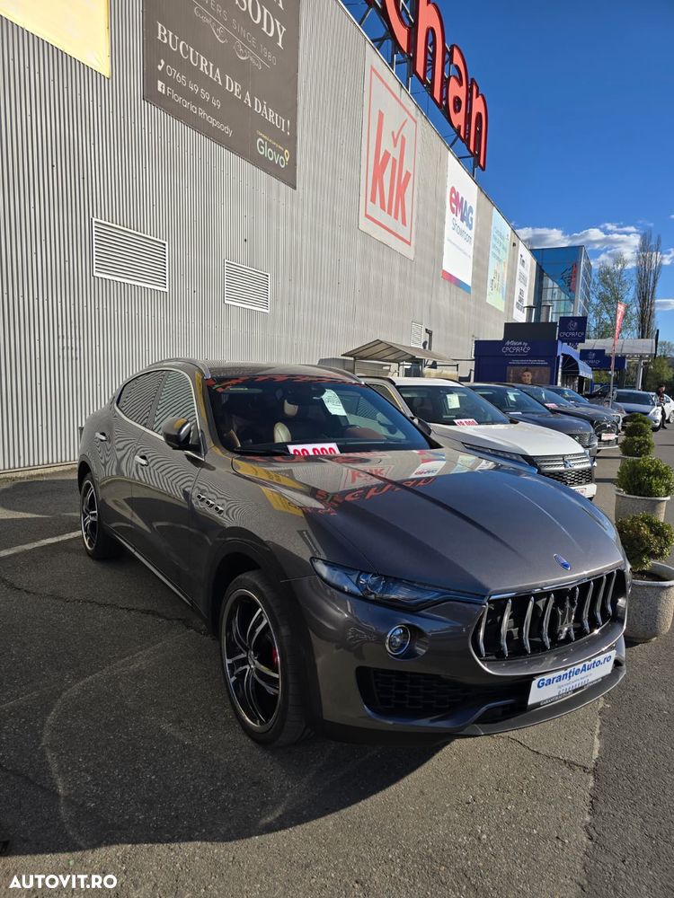 Maserati Levante Q4 GranLusso - 3