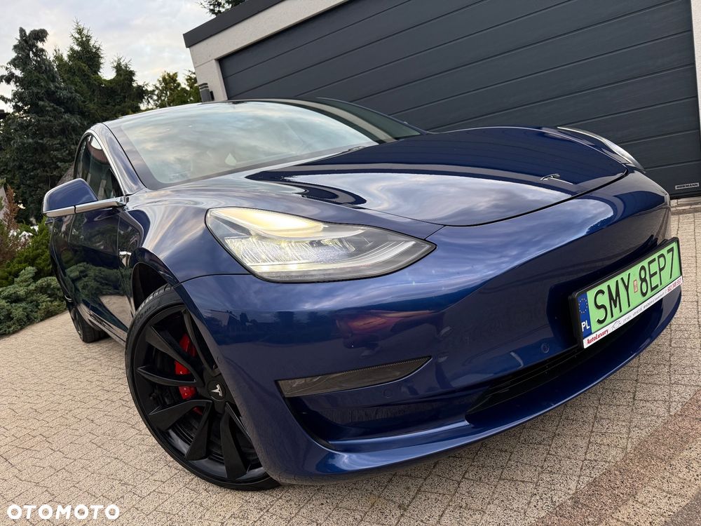 Tesla Model 3 Langstreckenbatterie Allradantrieb Dual Motor Performance - 20