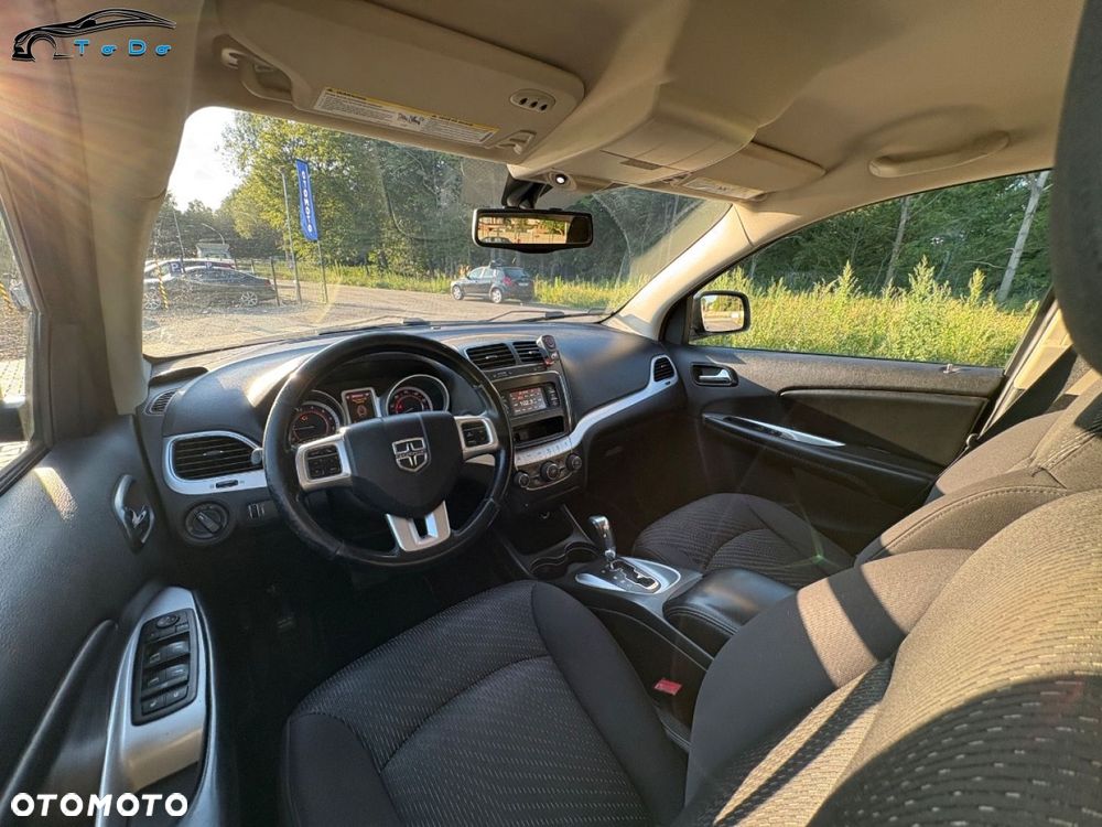 Dodge Journey - 25