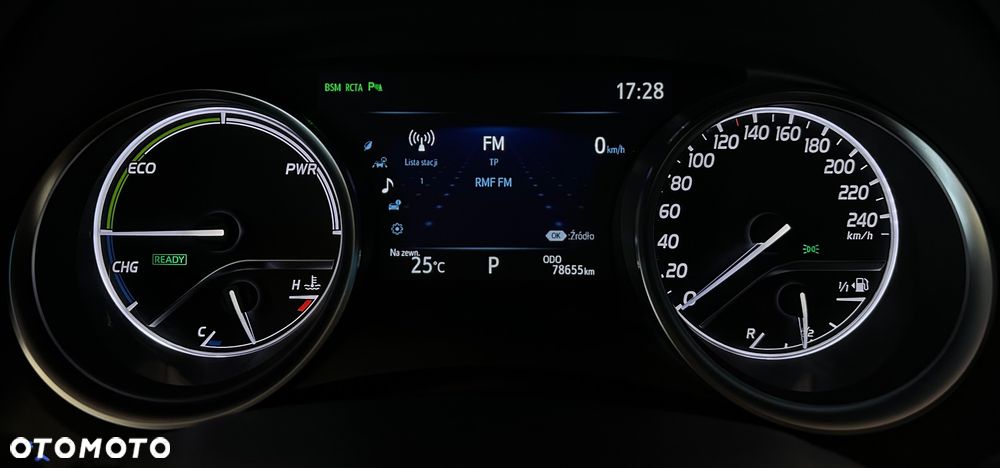 Toyota Camry 2.5 Hybrid Executive CVT - 12