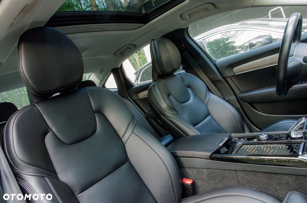 Volvo S90 T8 Twin Engine AWD Geartronic Inscription - 19