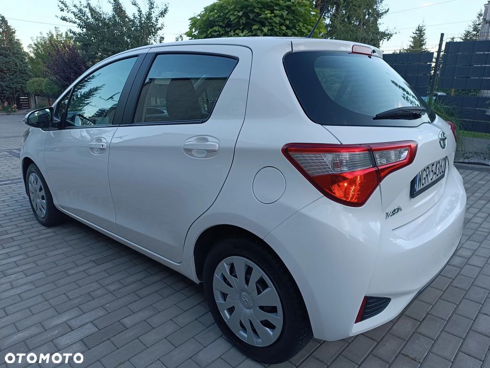 Toyota Yaris 1.0 Life EU6 - 5