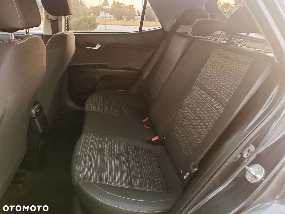 Kia Stonic - 15