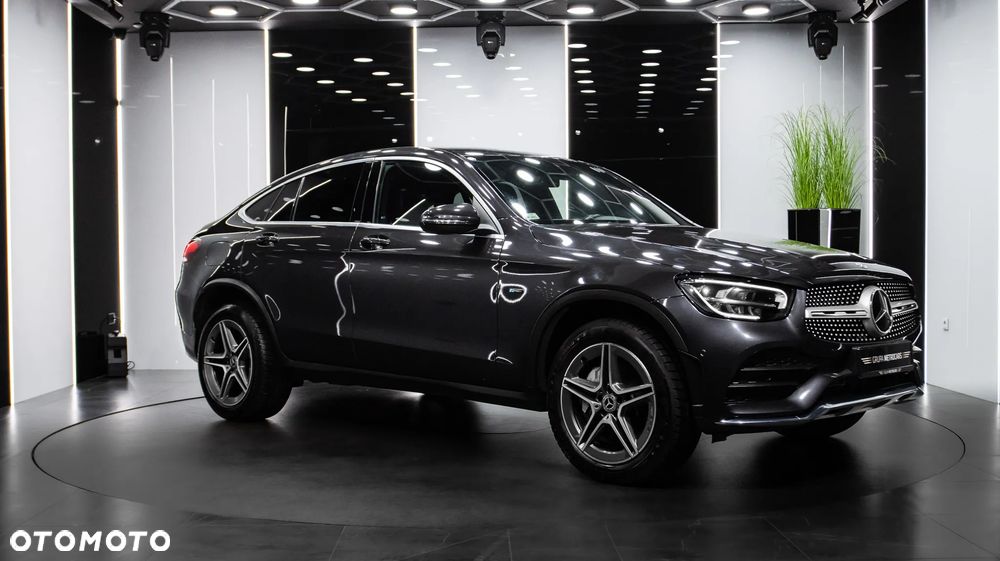 Mercedes-Benz GLC 300 e 4-Matic AMG Line - 7