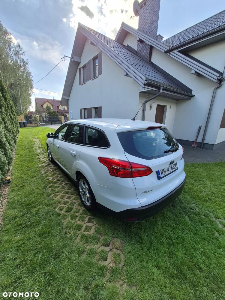 Ford Focus 1.6 Trend - 6