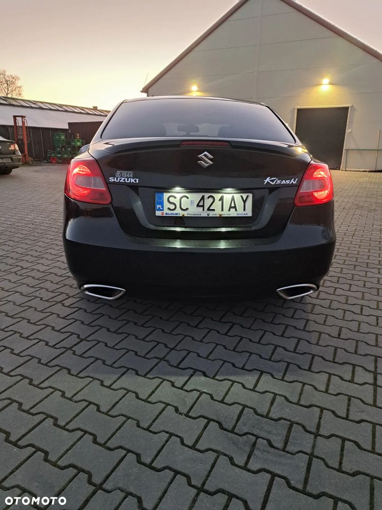 Suzuki Kizashi 2.4 Sport - 5