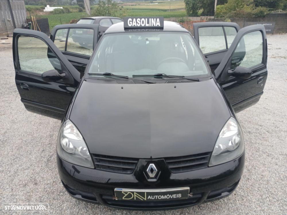 Renault Clio 1.2 16V Dynamique S - 9