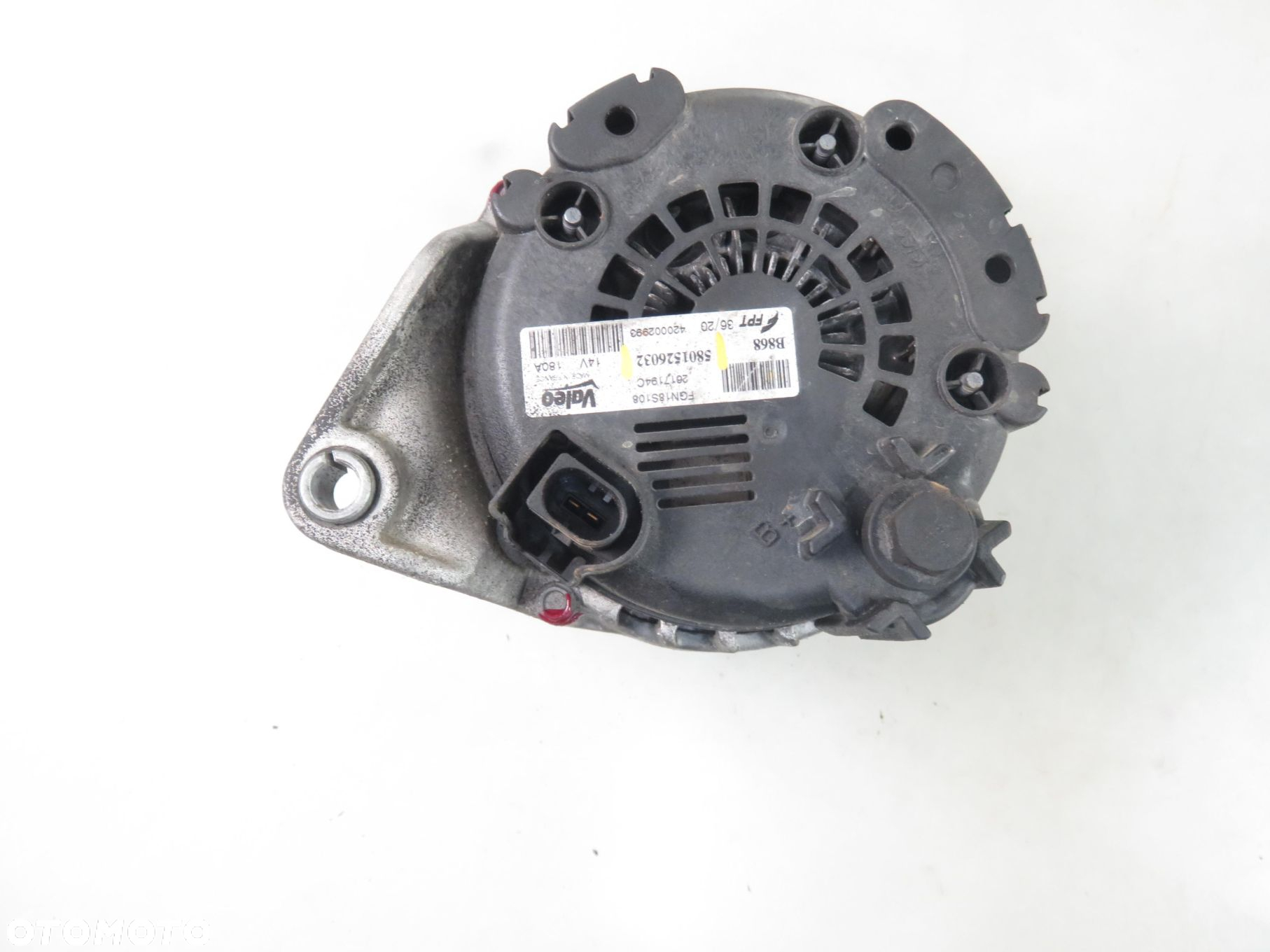 ALTERNATOR IVECO DAILY VI 3.0  5801526032 - 6