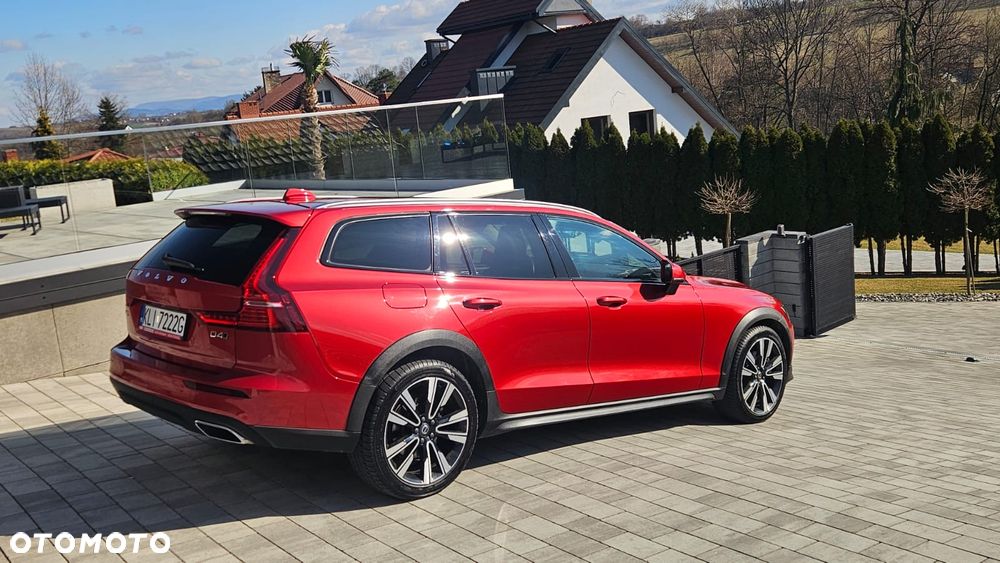 Volvo V60 Cross Country D4 AWD Geartronic Pro - 4