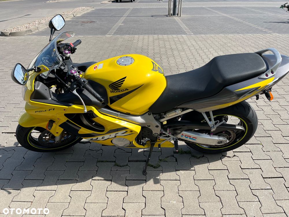 Honda CBR - 4