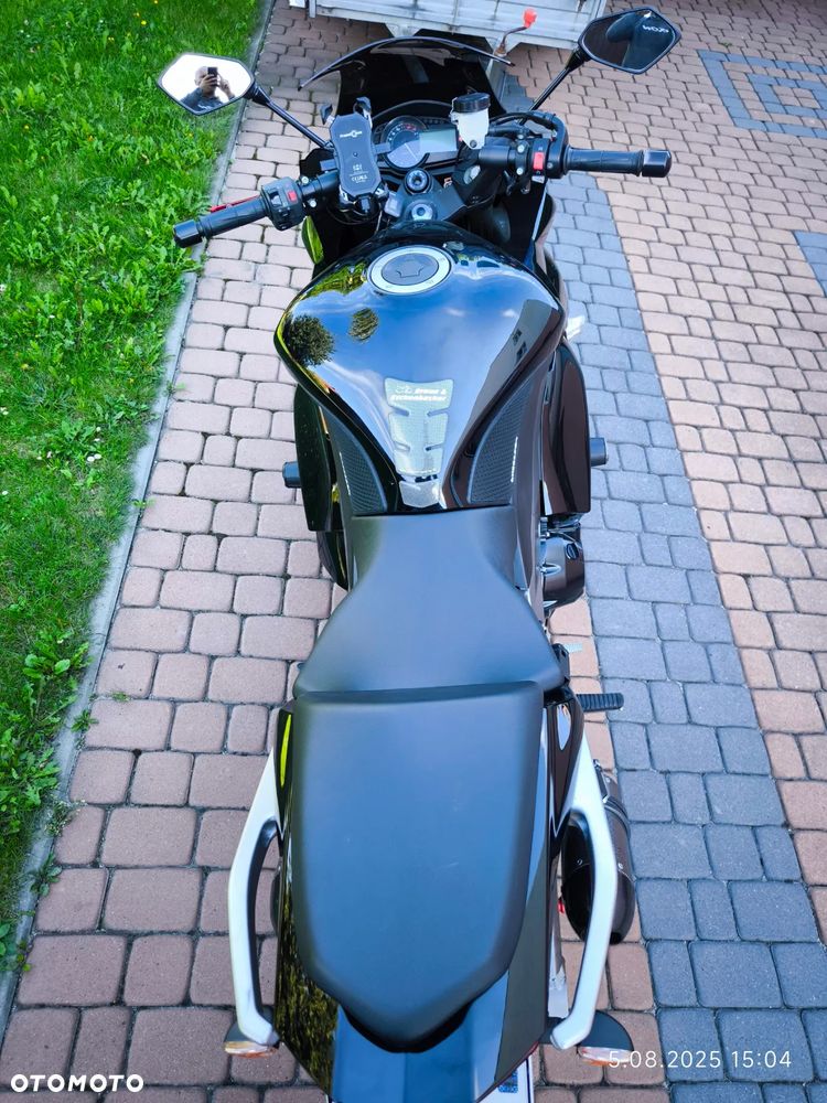 Kawasaki Ninja 1000 SX - 8