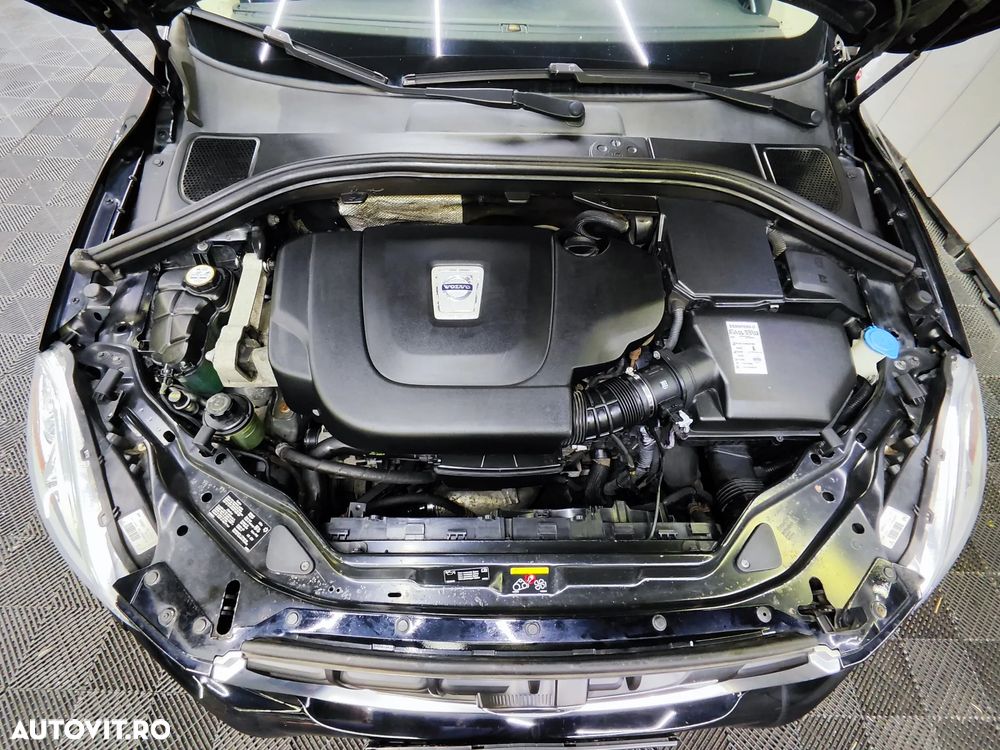 VOLVO XC60 2011 — imagine 5