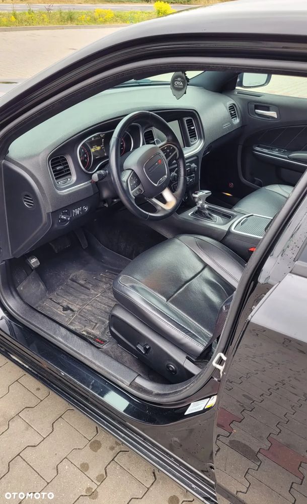 Dodge Charger 3.6 GT - 11