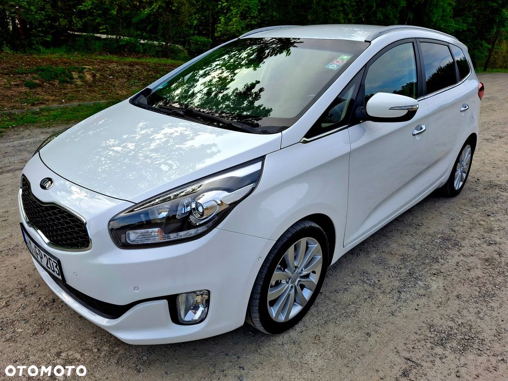 Kia Carens 1.6 GDI Fifa World Cup Edition - 13